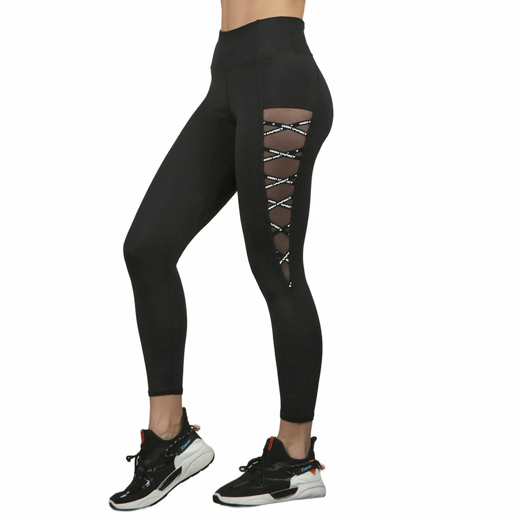 Leggings negros con cruces básicos