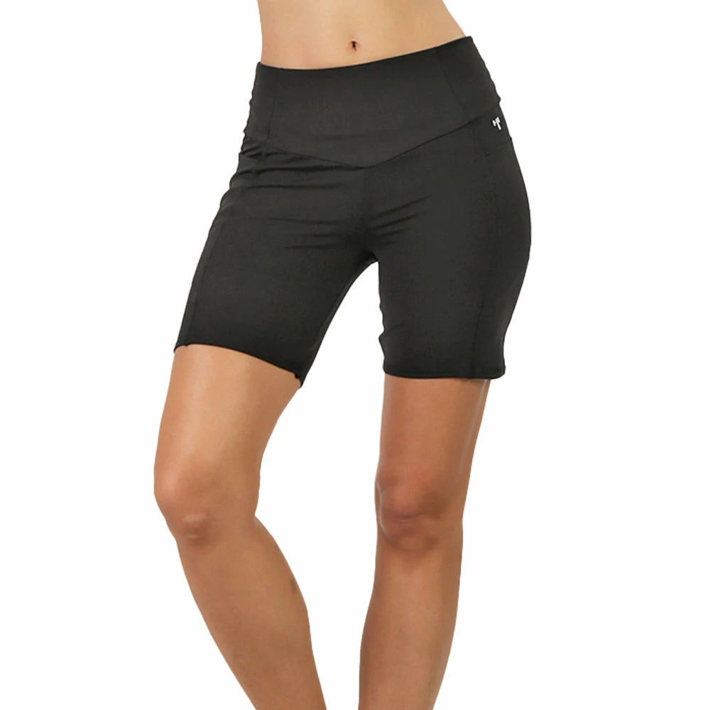 Bermuda negra tipo ciclista con bolsas laterales BÁSICOS