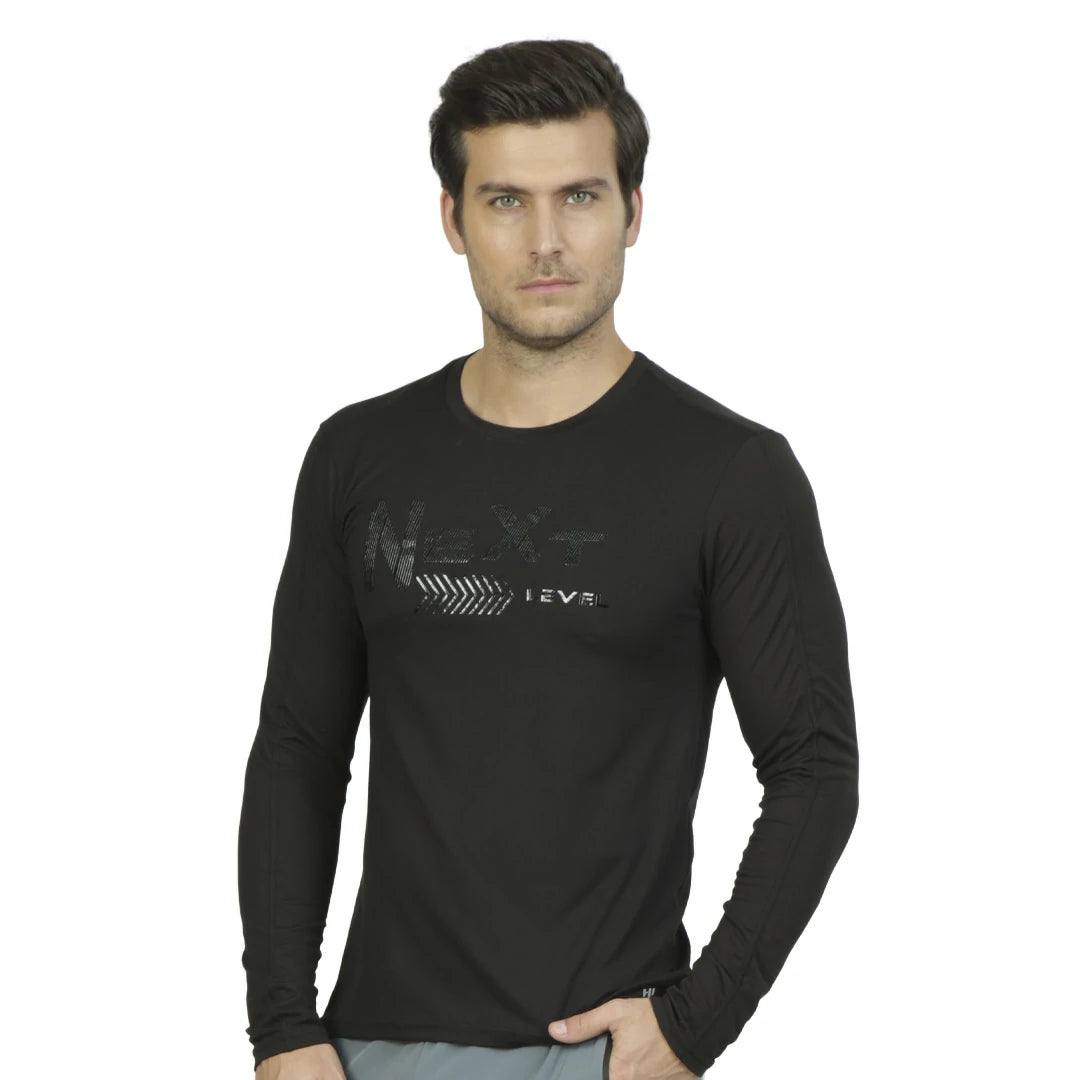 Camiseta negra manga larga con gráfico NEXT LEVEL CABALLERO