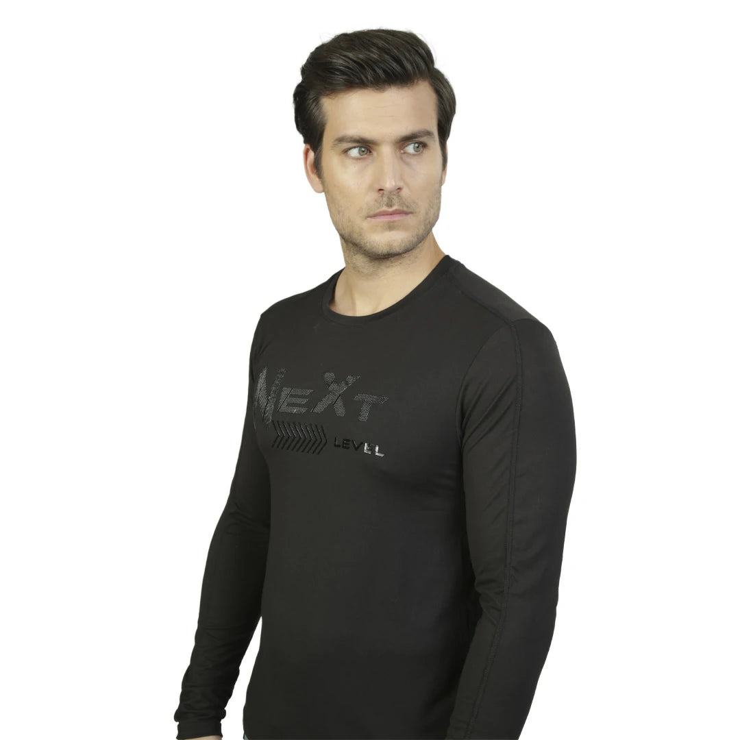 Camiseta negra manga larga con gráfico NEXT LEVEL CABALLERO