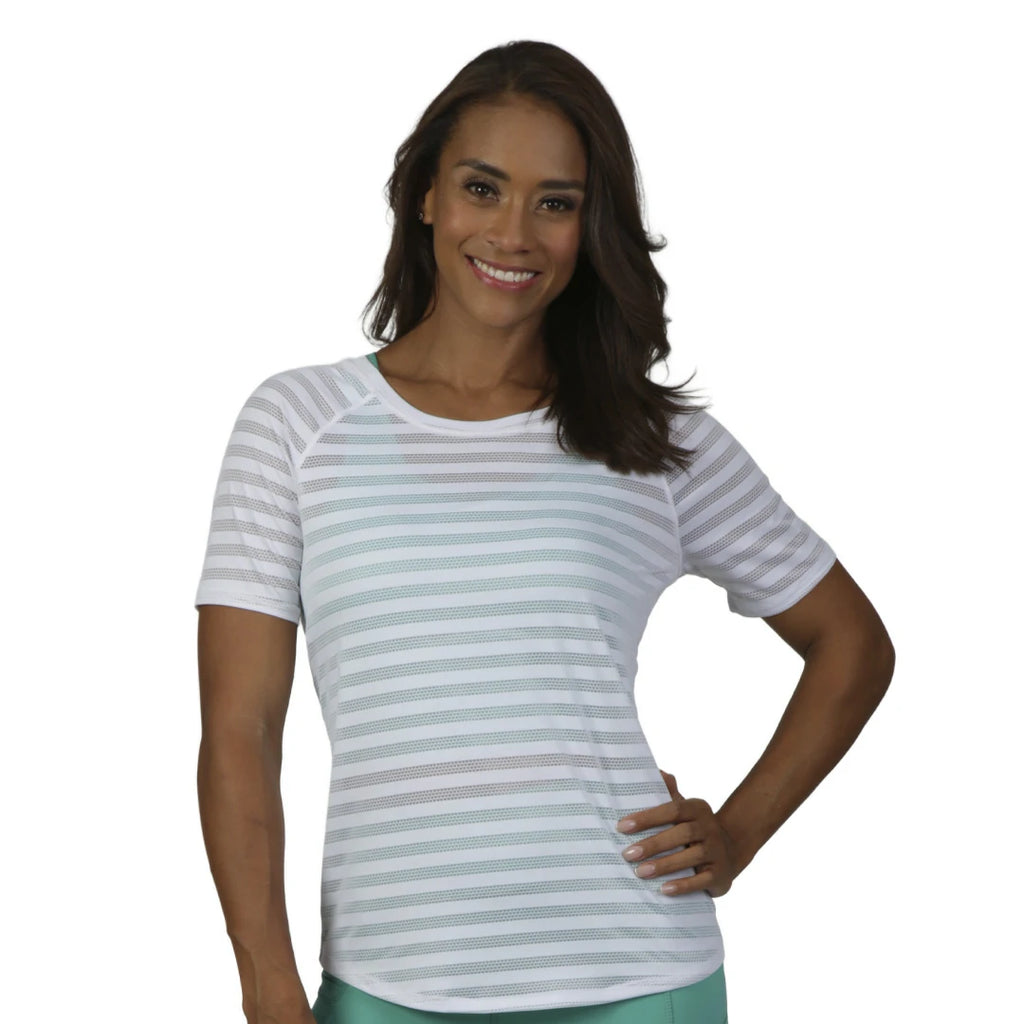 Camiseta blanca translúcida con tecnología Hi Fresh BÁSICOS