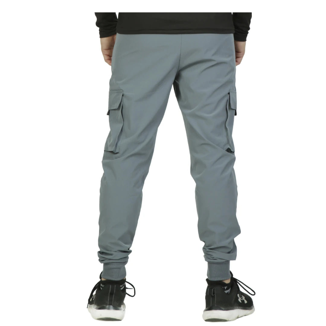 Pants urbano con bolsas cargo y cierre CABALLERO