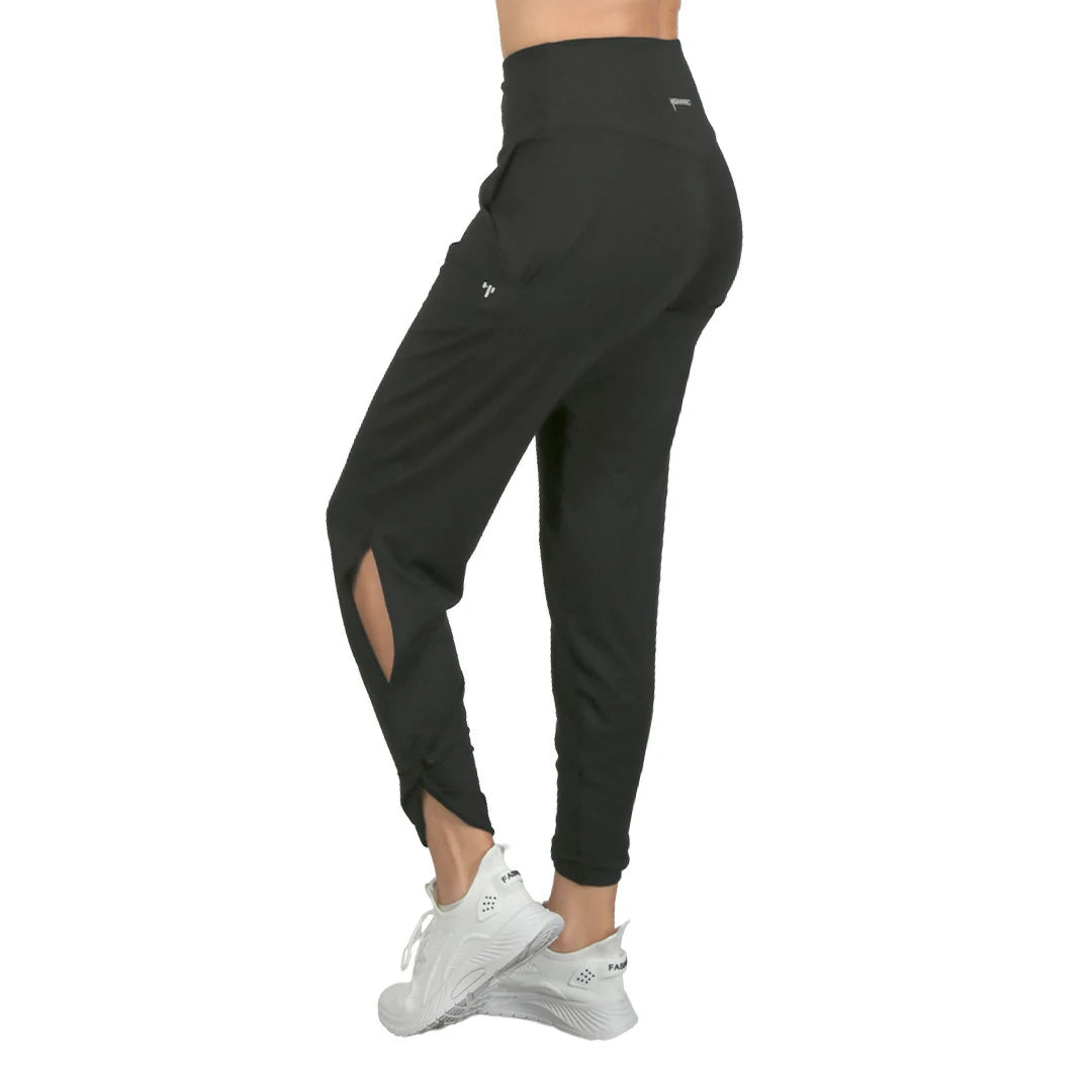 Jogger negro Stiniva