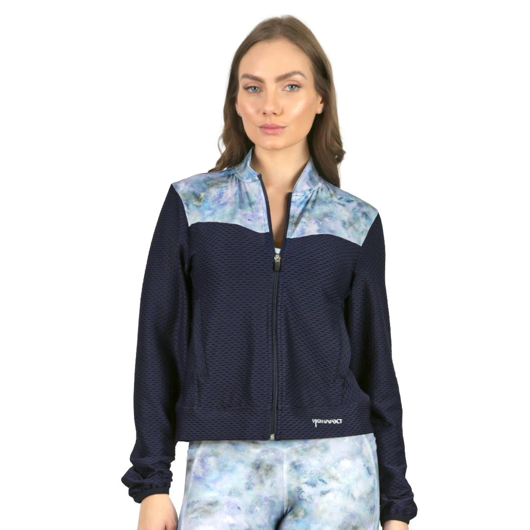 Chamarra deportiva azul con estampado Inspire
