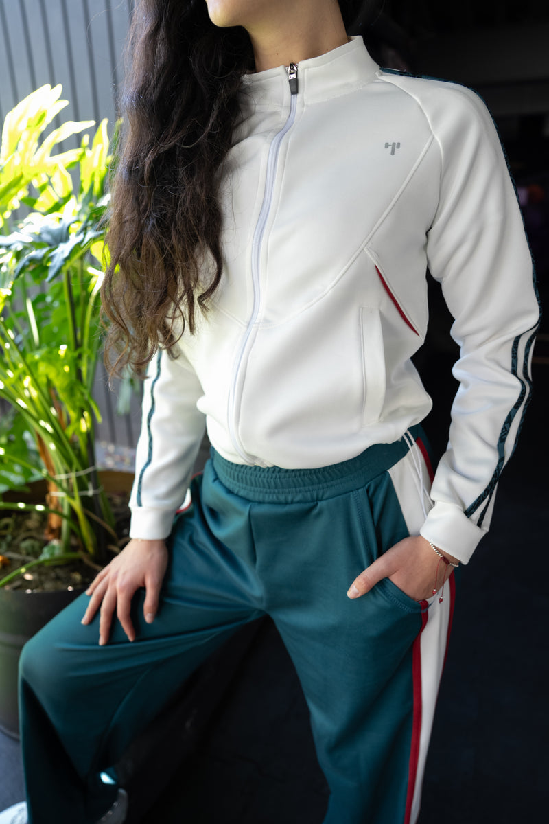 Sudaderas
y Chamarras